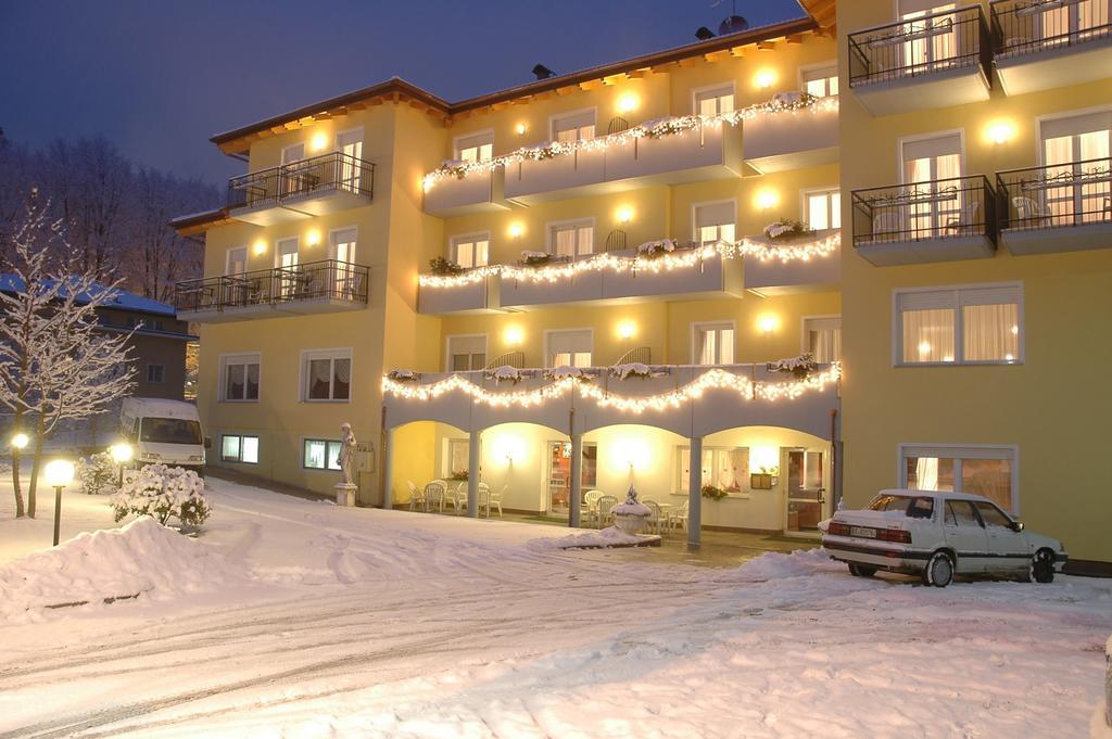 Hotel Daniela Levico Terme Exterior photo