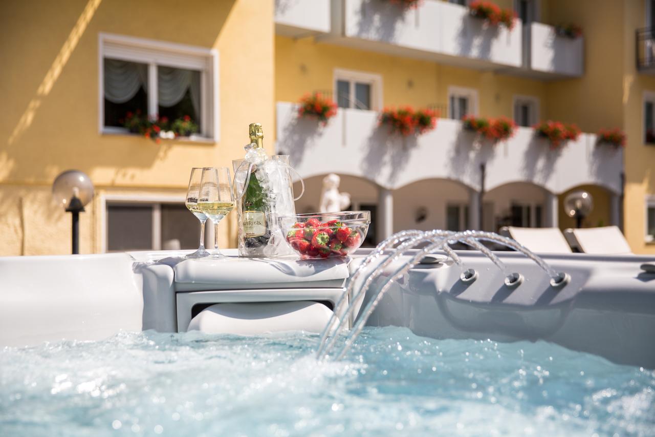Hotel Daniela Levico Terme Exterior photo